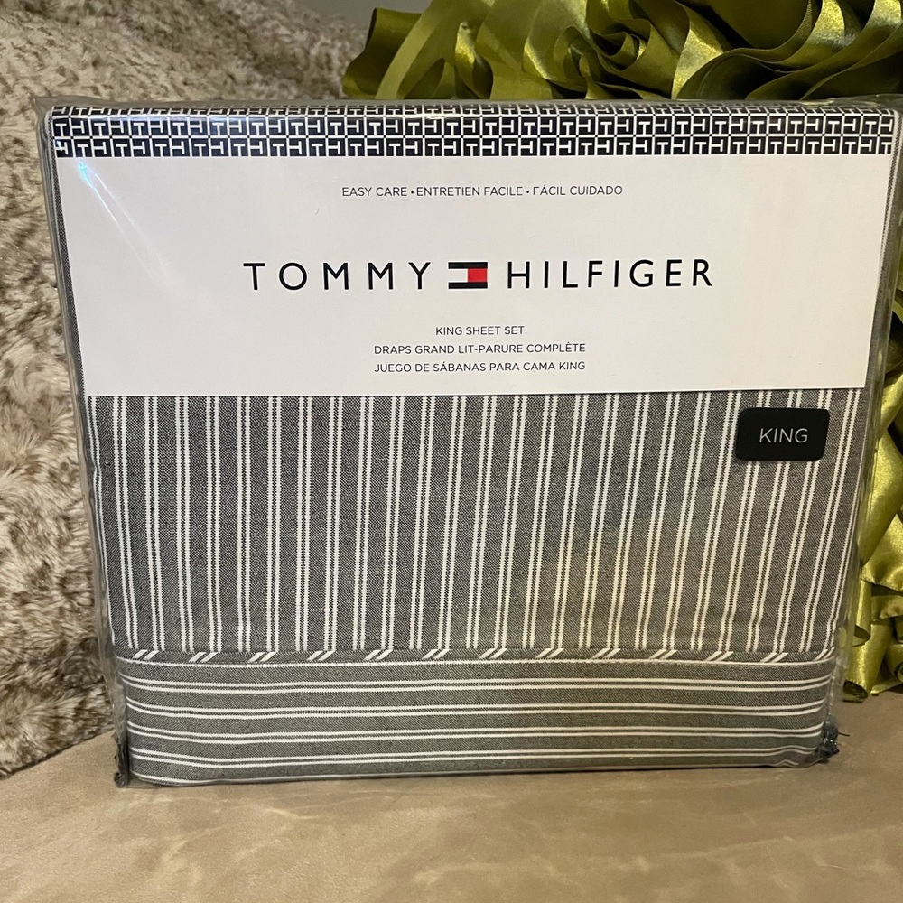 Tommy Hilfiger King size sheet set